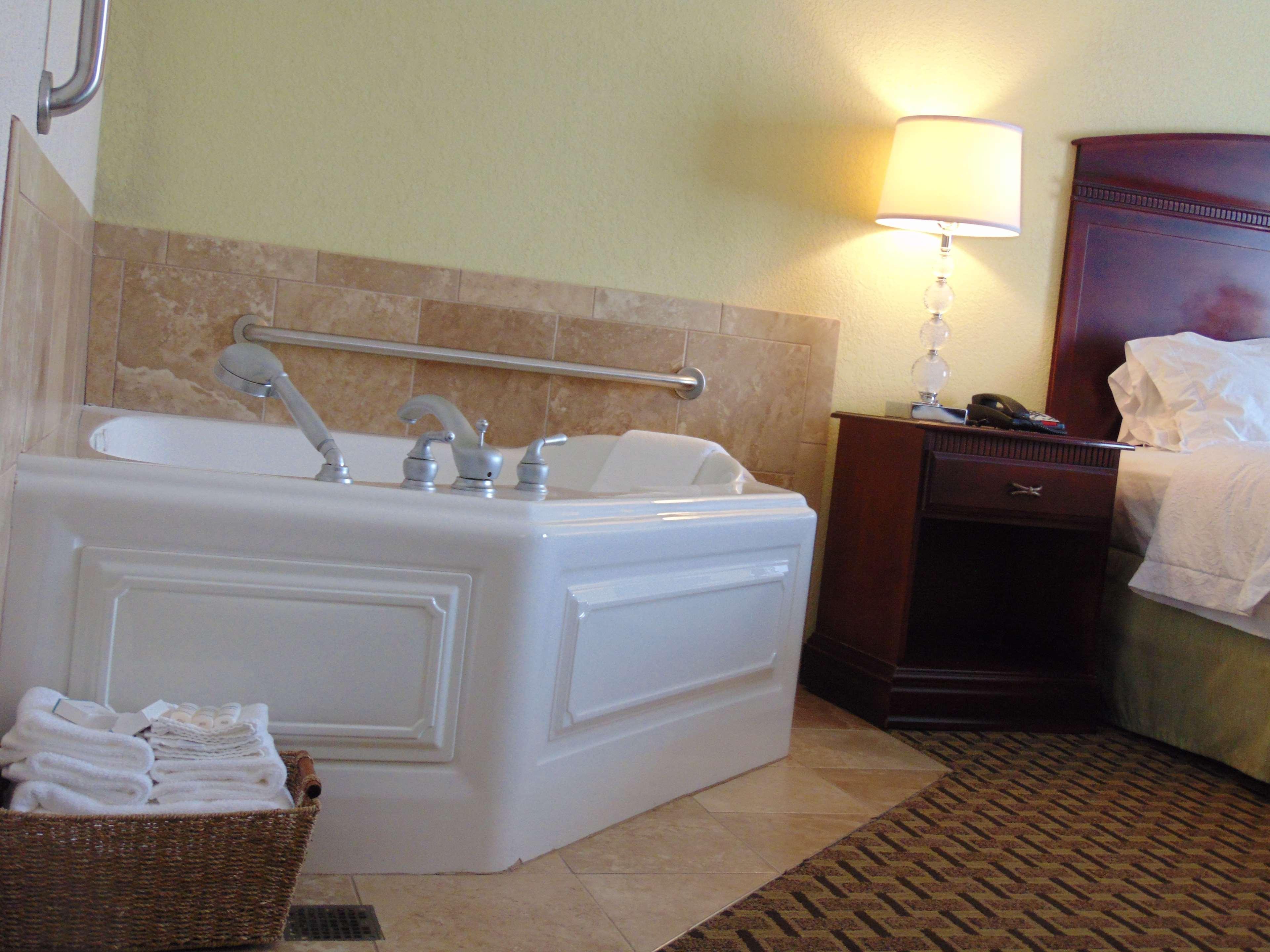 Hampton Inn & Suites Cleveland-Mentor Bagian luar foto