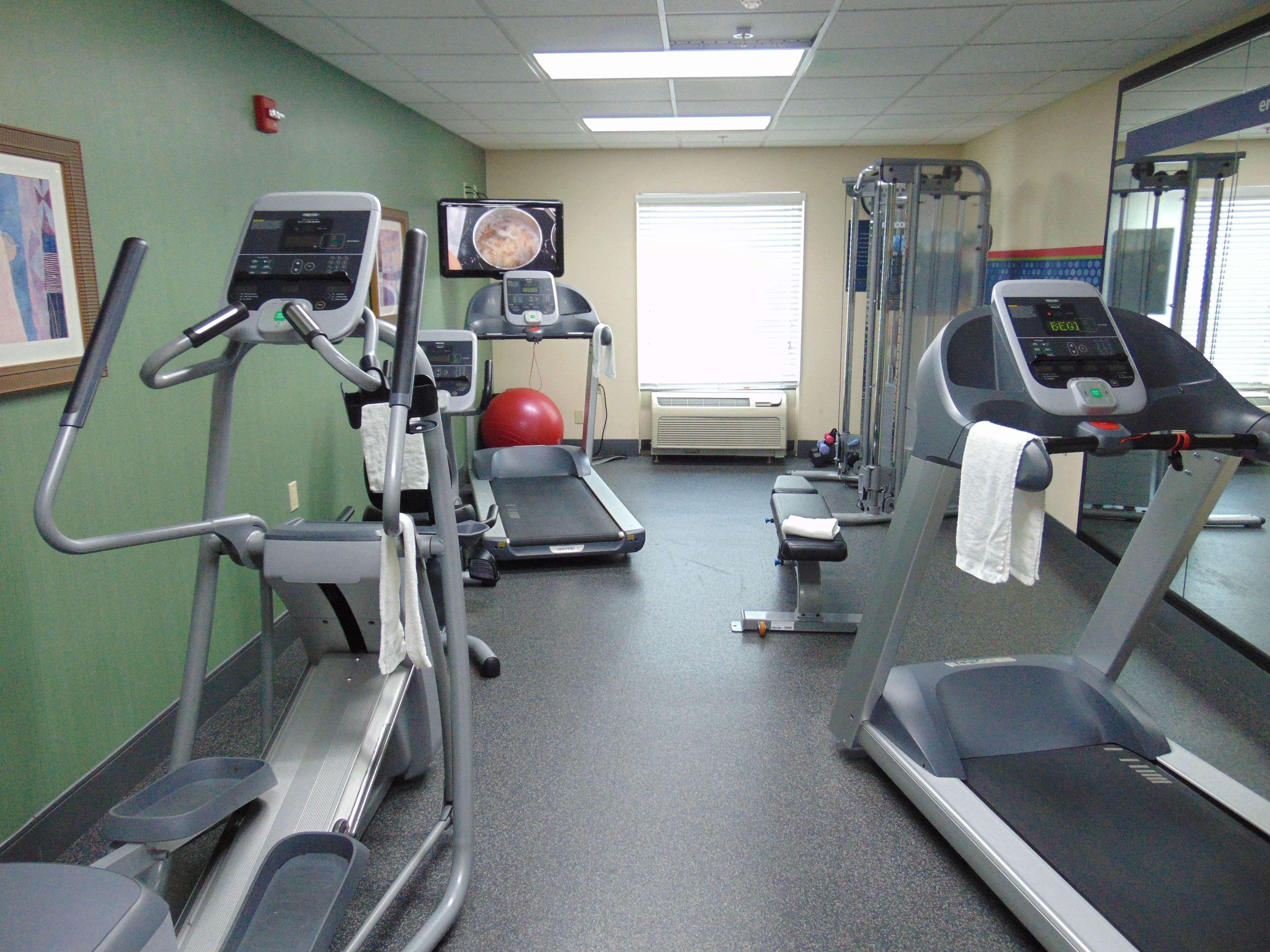 Hampton Inn & Suites Cleveland-Mentor Bagian luar foto