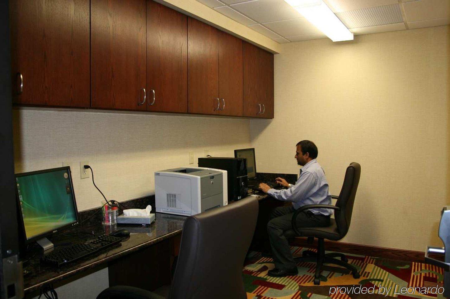 Hampton Inn & Suites Cleveland-Mentor Fasilitas foto